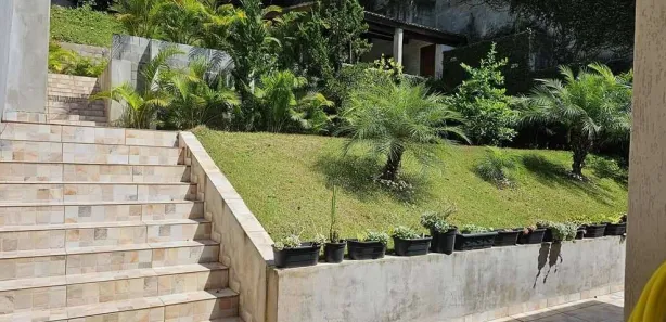 Fazenda/Sítio com 3 Quartos à venda, 358m² no Chácara Vale do Rio Cotia, Carapicuíba