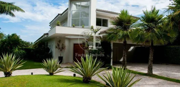 Casa de Condomínio com 5 Quartos para venda ou aluguel, 700m² no Enseada, Guarujá