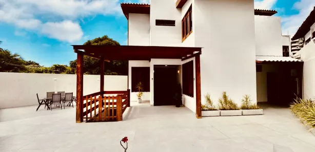 Casa com 4 Quartos à venda, 310m² no Itaigara, Salvador