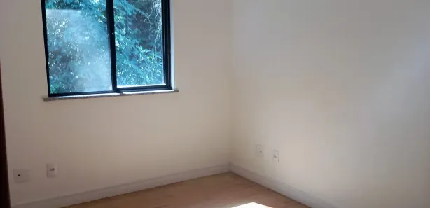 Apartamento com 2 Quartos para alugar, 50m² no Samambaia, Petrópolis