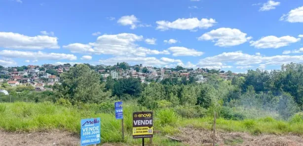 Lote/Terreno à venda, 305m² no 4 Colônias, Campo Bom
