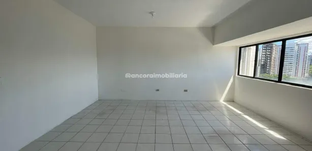 Sala Comercial para alugar, 30m² no Santo Amaro, Recife