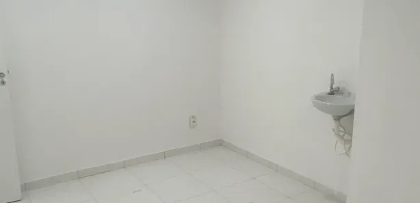 Ponto Comercial para alugar, 72m² no Recreio dos Bandeirantes, Rio de Janeiro
