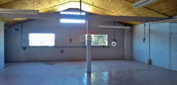 Ponto Comercial à venda, 360m² no Pomarosa, Bento Gonçalves