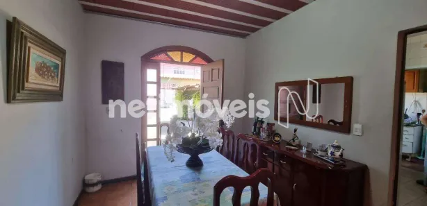 Casa com 6 Quartos para alugar, 309m² no Santa Efigênia, Belo Horizonte