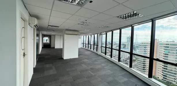 Sala Comercial para venda ou aluguel, 479m² no Presidente Vargas, Manaus