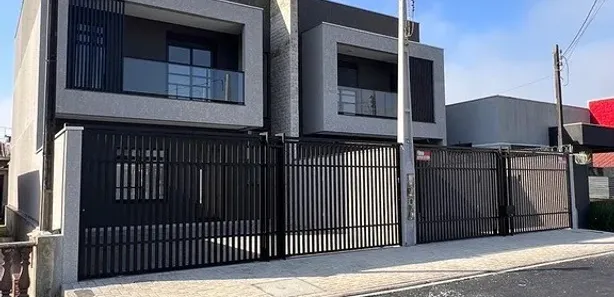 Sobrado com 3 Quartos à venda, 155m² no Centro, Matinhos