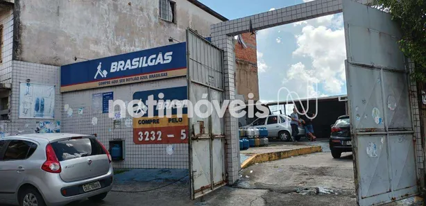Galpão/Depósito/Armazém à venda, 242m² no Sete de Abril, Salvador