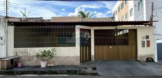 Casa com 4 Quartos à venda, 166m² no Parque 10 de Novembro, Manaus