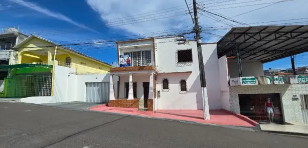 Casa com 6 Quartos à venda, 410m² no Santo Antônio, Manaus