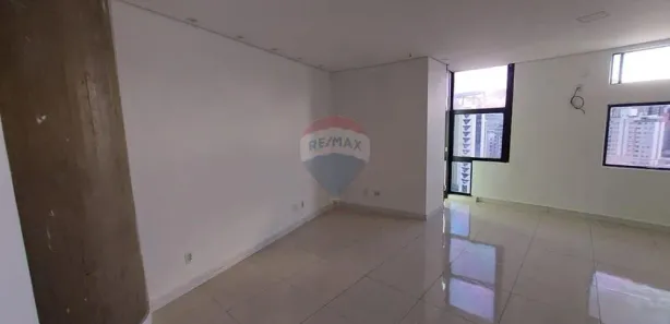 Sala Comercial para alugar, 30m² no Santa Efigênia, Belo Horizonte