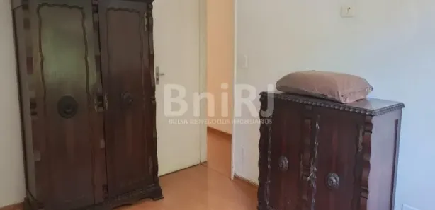 Apartamento com 2 Quartos para venda ou aluguel, 65m² no Retiro, Petrópolis