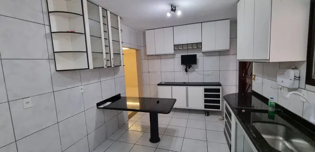 Casa com 3 Quartos para alugar, 109m² no Neópolis, Natal