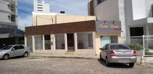 Casa com 5 Quartos à venda, 320m² no Petrópolis, Natal