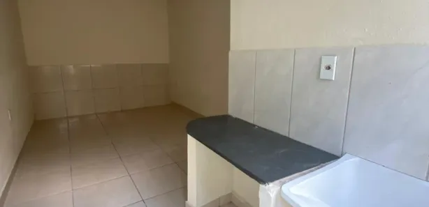Kitnet com 1 Quarto para alugar, 12m² no Santo Agostinho, Volta Redonda