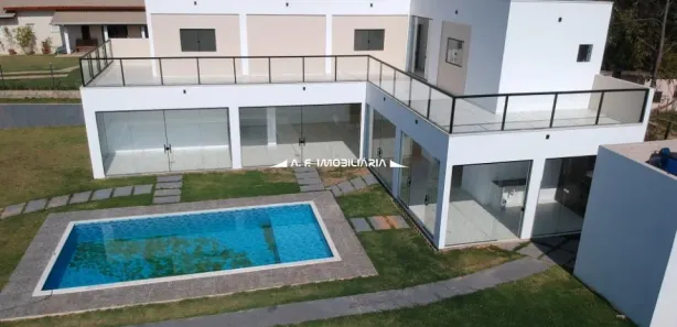 Fazenda/Sítio com 4 Quartos à venda, 1000m² no , Mairinque