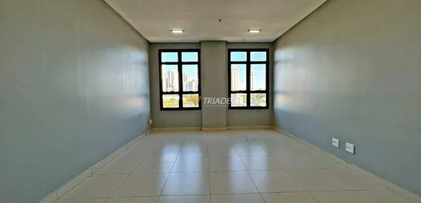 Sala Comercial à venda, 29m² no Jardim Goiás, Goiânia