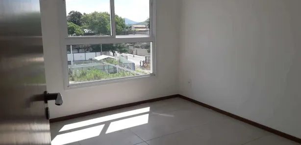 Apartamento com 2 Quartos à venda, 57m² no Bangu, Rio de Janeiro