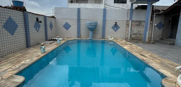 Casa com 3 Quartos à venda, 360m² no Compensa, Manaus