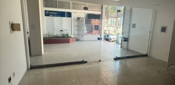Sala Comercial para alugar, 80m² no Curuzu, Salvador