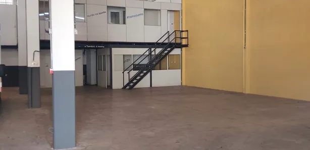 Galpão/Depósito/Armazém para alugar, 500m² no Pirajá, Salvador