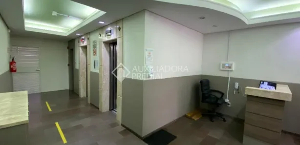 Sala Comercial à venda, 48m² no Exposição, Caxias do Sul