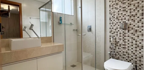 Casa de Condomínio com 3 Quartos à venda, 261m² no Jardins Valência, Goiânia