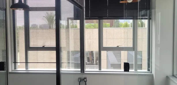 Sala Comercial para venda ou aluguel, 51m² no Barra Olímpica, Rio de Janeiro