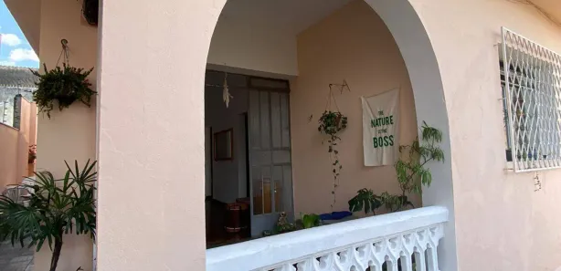 Casa com 4 Quartos para alugar, 140m² no Santa Tereza, Belo Horizonte