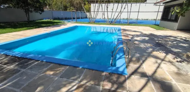 Imóvel Comercial com 1 Quarto para alugar, 890m² no Morin, Petrópolis