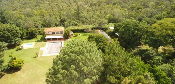 Fazenda/Sítio com 4 Quartos à venda, 10000m² no Setor de Habitações Individuais Sul, Brasília