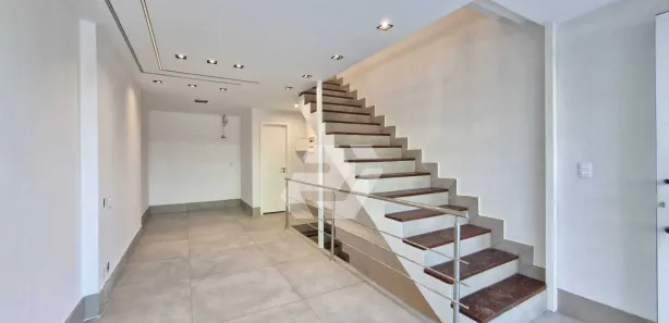 Ponto Comercial à venda, 83m² no Recreio dos Bandeirantes, Rio de Janeiro