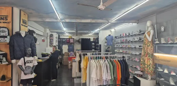 Ponto Comercial para alugar, 180m² no Savassi, Belo Horizonte