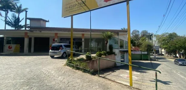 Ponto Comercial à venda, 40m² no Granja Viana, Cotia