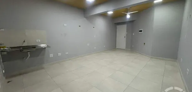 Sala Comercial para alugar, 28m² no Macuco, Santos