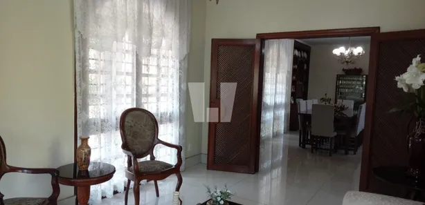 Casa com 4 Quartos à venda, 243m² no Cruzeiro, Belo Horizonte