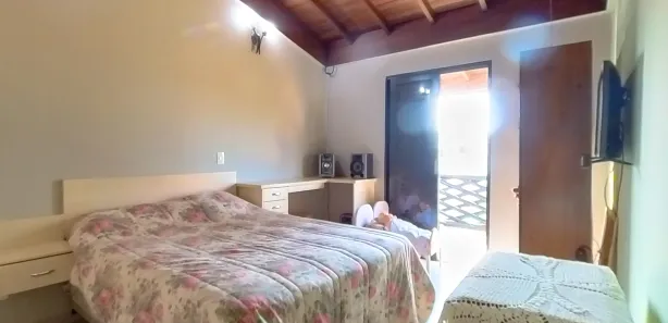 Sobrado com 3 Quartos à venda, 250m² no Centro, Araras