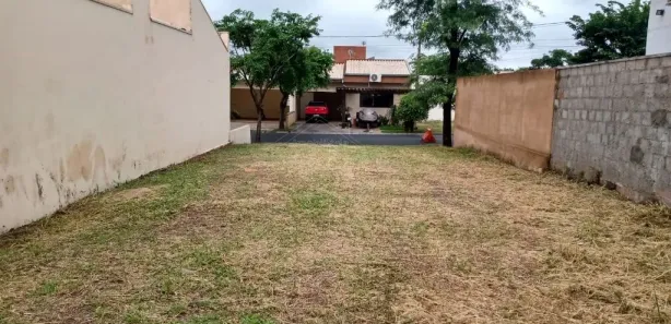 Lote/Terreno à venda, 202m² no Jardim Marialice, Araraquara