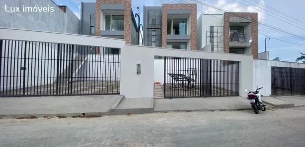 Sobrado com 3 Quartos à venda, 110m² no Novo Aleixo, Manaus