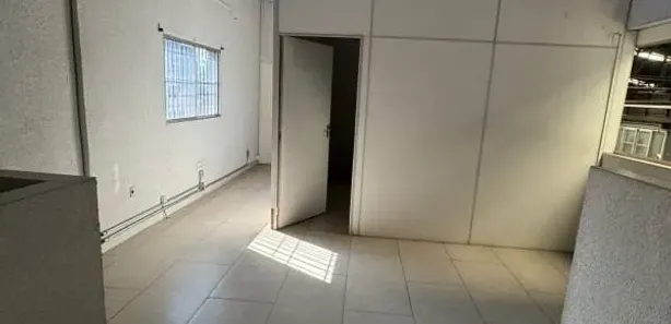 Galpão/Depósito/Armazém para alugar, 995m² no Morada do Trevo, Betim