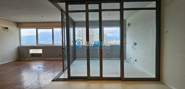 Sala Comercial para alugar, 44m² no Barra Olímpica, Rio de Janeiro