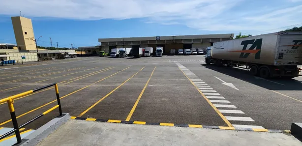 Galpão/Depósito/Armazém para alugar, 1200m² no Campinas de Pirajá, Salvador