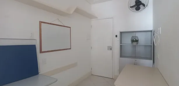 Sala Comercial à venda, 27m² no Pituba, Salvador