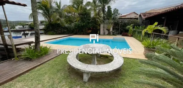Casa de Condomínio com 4 Quartos para venda ou aluguel, 360m² no São Bento, Cabo Frio