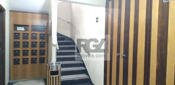 Sala Comercial para alugar, 32m² no Boqueirão, Santos