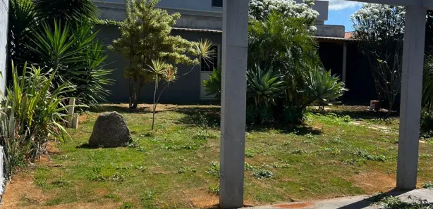 Casa de Condomínio com 3 Quartos para alugar, 250m² no Setor Habitacional Jardim Botânico, Brasília