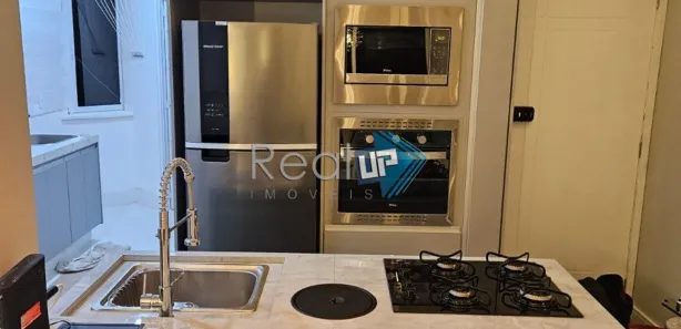 Apartamento com 3 Quartos para alugar, 108m² no Copacabana, Rio de Janeiro