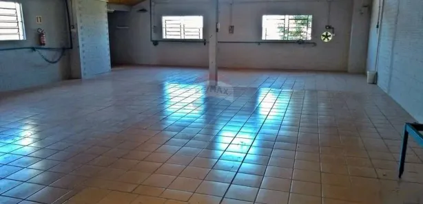 Ponto Comercial à venda, 360m² no Pomarosa, Bento Gonçalves