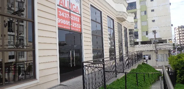 Ponto Comercial para alugar, 264m² no Centro, Criciúma