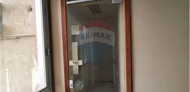 Sala Comercial para alugar, 41m² no Caminho das Árvores, Salvador